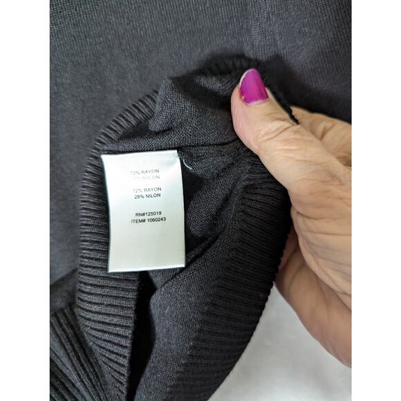 Joseph A Turtlekneck black sweater XL Bust 43" Length 25" sleeve 25" classic fit - Picture 3 of 8